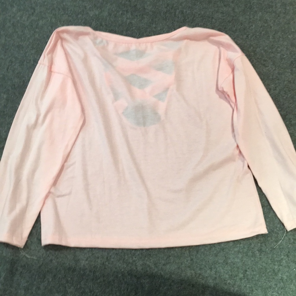 Belly long sleeve shirt